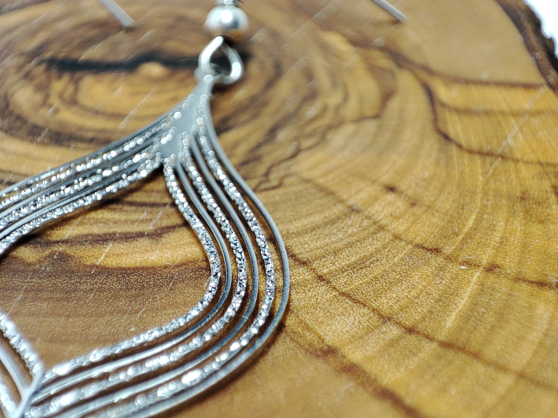 Oriental stainless steel earrings