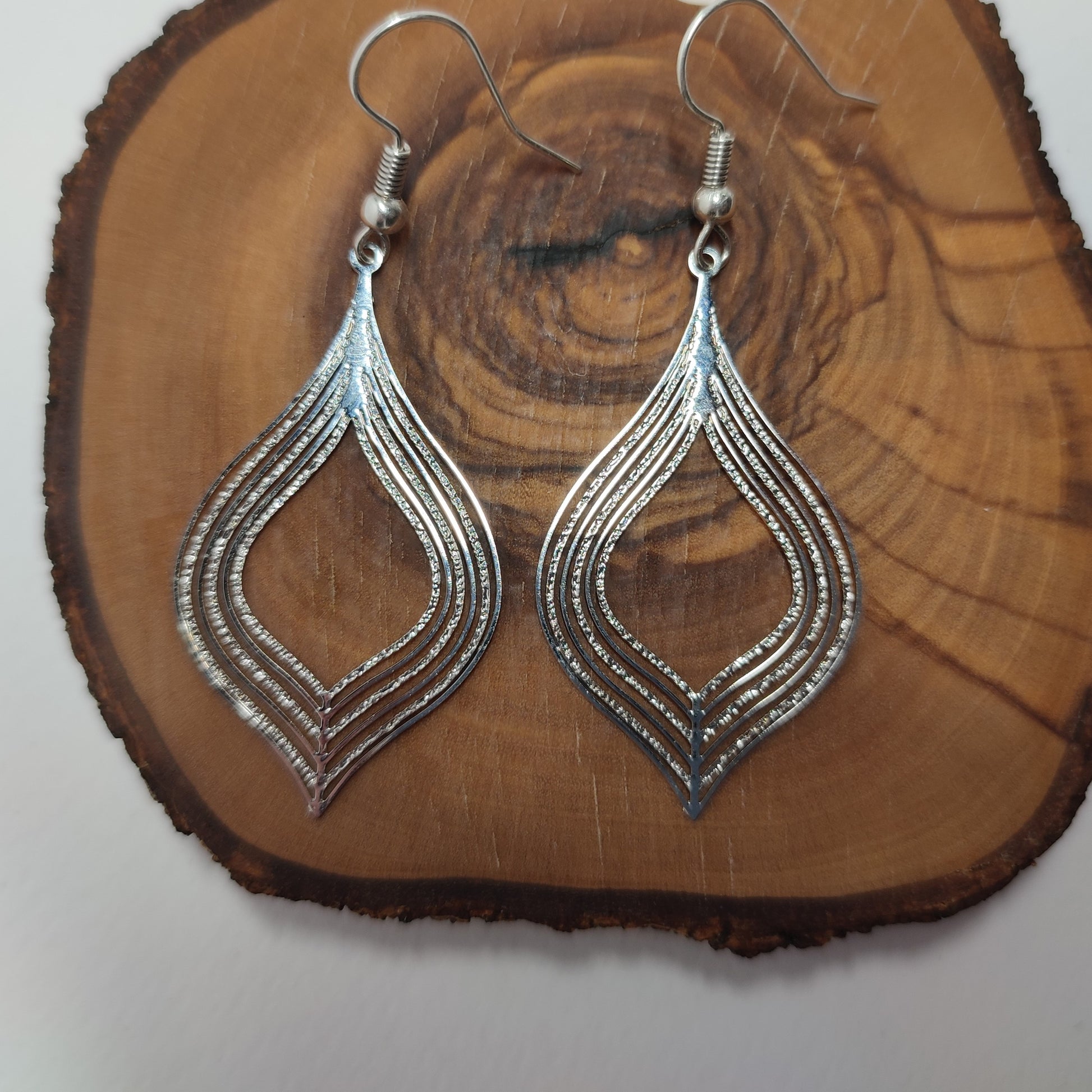 Oriental stainless steel earrings