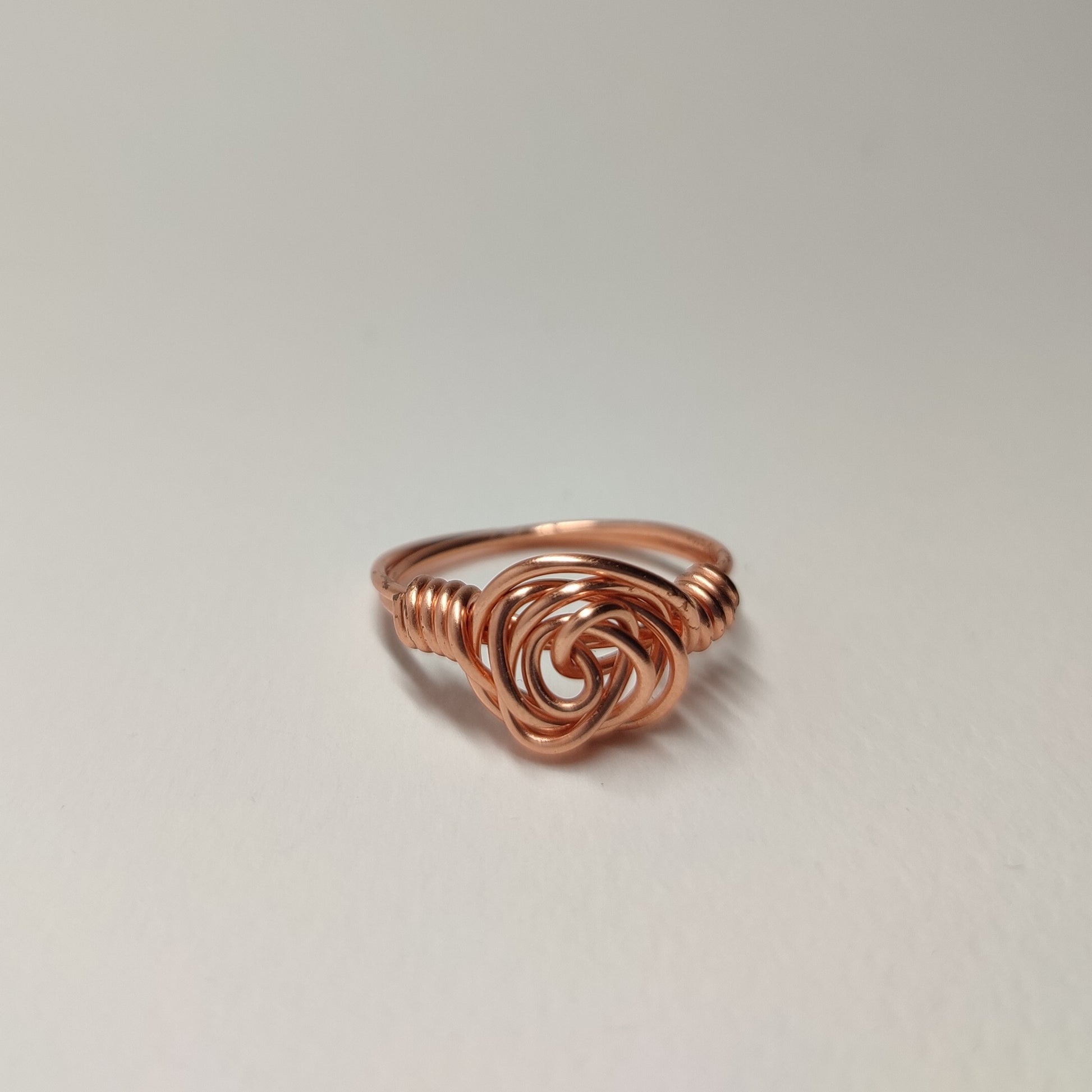wire ring with rose formation